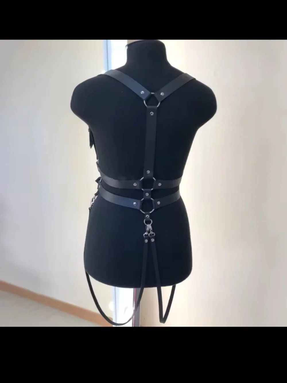 Black Leather Double Harness Suspender Belt with Metal Buckles New - Picture 8 of 8